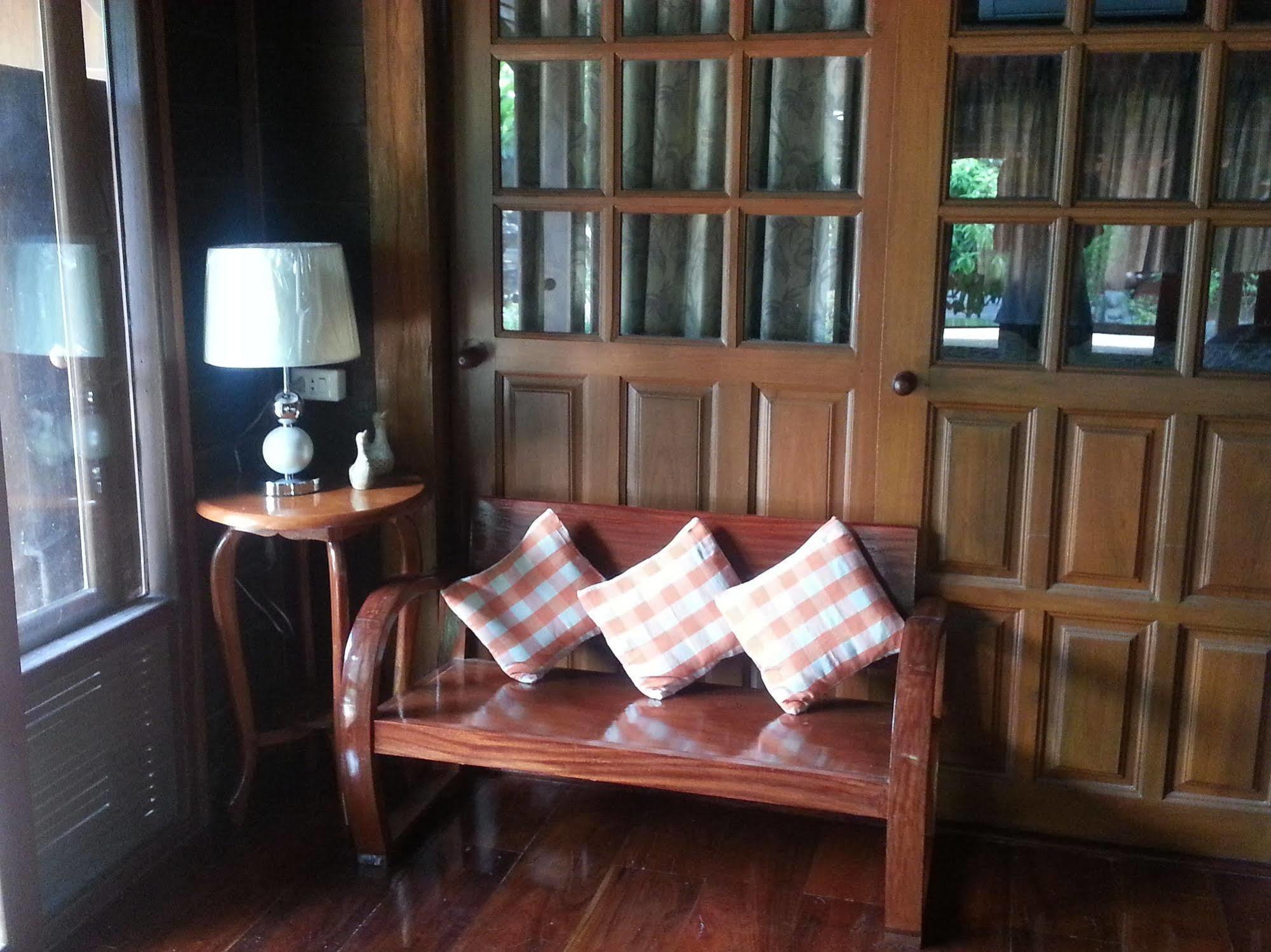 Rim Nam Kong Homestay Pak Chom Экстерьер фото