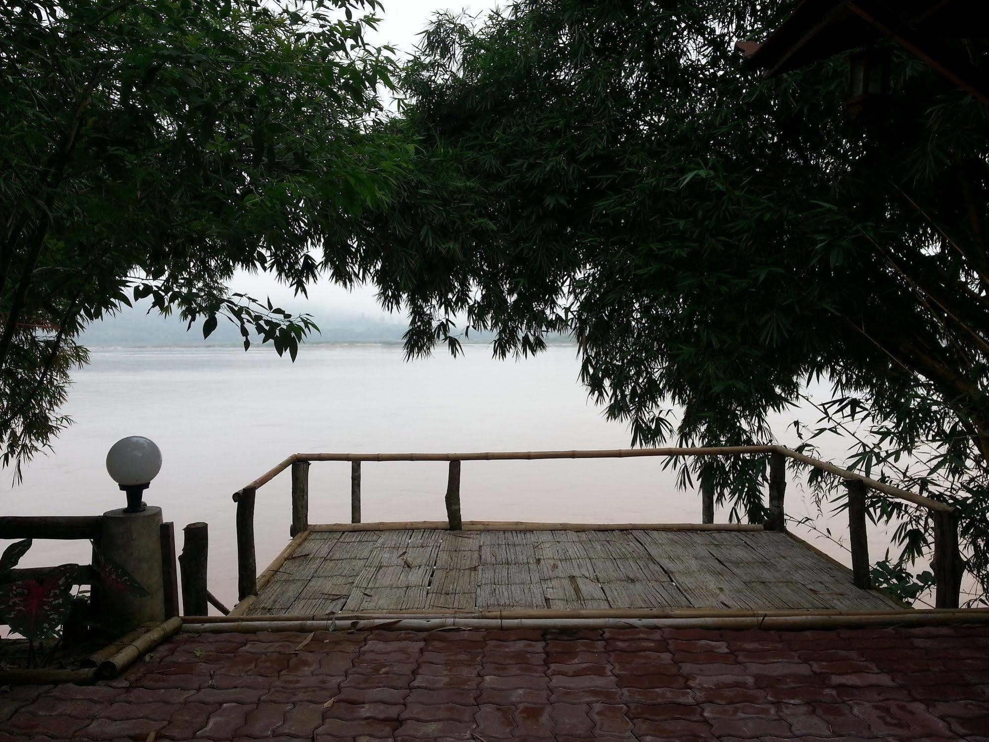 Rim Nam Kong Homestay Pak Chom Экстерьер фото